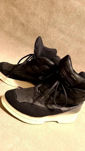 ViJuliusEX@WIgbNWbvt[fB[@2  uh 