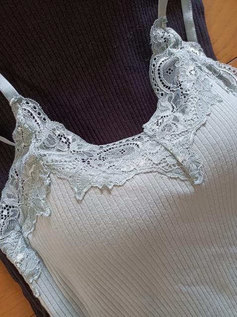 tu-hacci★スゴ盛り★2カップアップ★カップ付きキャミソール★試着のみ★送料無料★ < 女性ファッション  tu-hacci★スゴ盛り★2カップアップ★カップ付きキャミソール★試着のみ★送料無料★ < 女性ファッションの