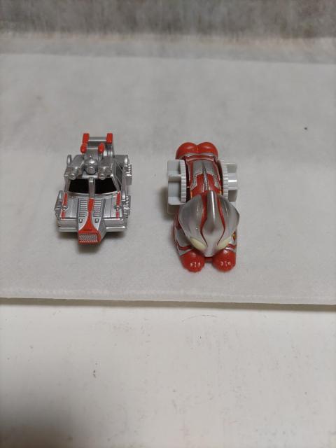 ※非売品「ダイドーブレンド×ウルトラマン」チョロQセット < おもちゃ  ※非売品「ダイドーブレンド×ウルトラマン」チョロQセット  < おもちゃの