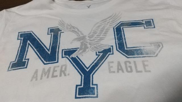 AMERICAN EAGLEの白Tシャツ★Mサイズ < ブランド AMERICAN EAGLEの白Tシャツ★Mサイズ < ブランドの