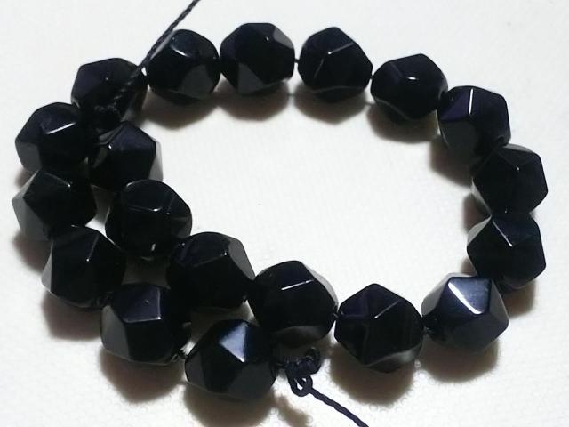 天然石★オニキス 10mmスターカット 半連 < 女性アクセサリー/時計  天然石★オニキス 10mmスターカット 半連 < 女性アクセサリー/時計の