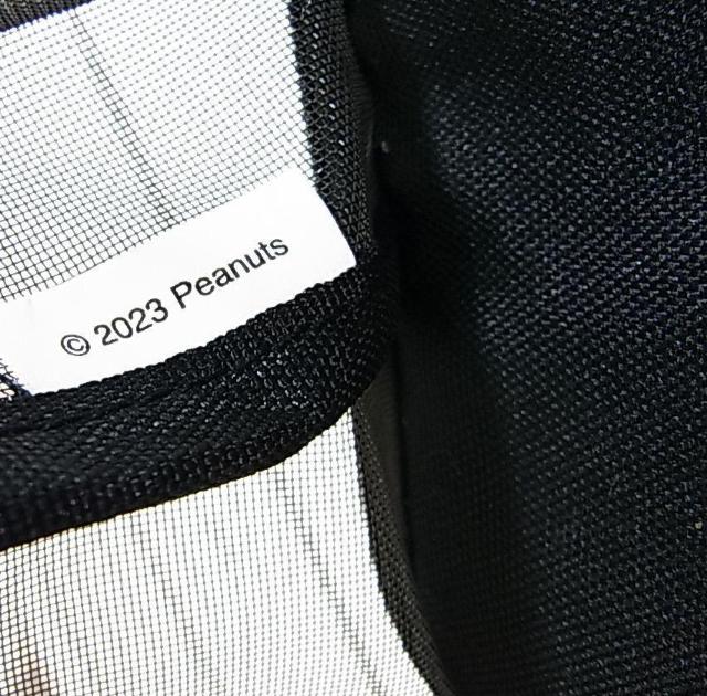 【正規品・新品同様】PEANUTS スヌーピー 2023年公式 2層式ランチバッグ 保冷機能付き ミニトート < アニメ/コミック/キャラクター 【正規品・新品同様】PEANUTS スヌーピー 2023年公式 2層式ランチバッグ 保冷機能付き ミニトート < アニメ/コミック/キャラクターの