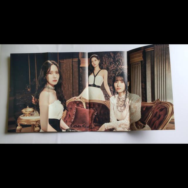 【訳あり】【欠けあり】MISAMO【ONCE JAPAN限定盤】 「Masterpiece」 & チェキ風カード SANAB < タレントグッズ  【訳あり】【欠けあり】MISAMO【ONCE JAPAN限定盤】 「Masterpiece」 & チェキ風カード SANAB < タレントグッズの