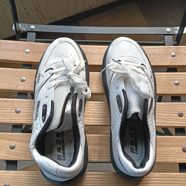 �V�i 23.5cm ���f�B�[�X �X�j�[�J�[ �z���C�g �V���[�Y �C ���[�J�b�g �� �����t�@�b�V������ 