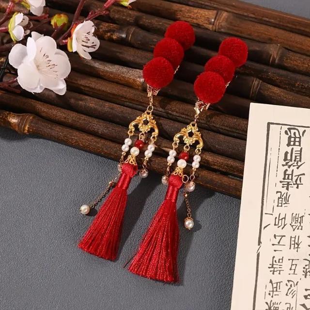 超お買い得690円★2個セット、赤いシュガーコーティングされたボール装飾と長いタッセルヘアクリップ、中国風  < 女性アクセサリー/時計  超お買い得690円★2個セット、赤いシュガーコーティングされたボール装飾と長いタッセルヘアクリップ、中国風  < 女性アクセサリー/時計の