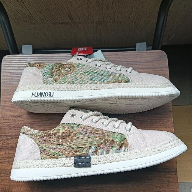 新品 27cm 27.5cm メンズ スニーカー ベージュ シューズ 靴 44 < 男性ファッション  新品 27cm 27.5cm メンズ スニーカー ベージュ シューズ 靴 44 < 男性ファッションの