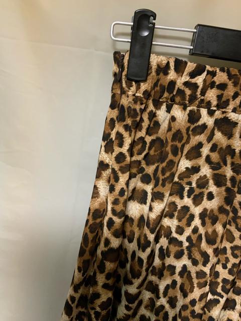 ◆NANING9「ヒョウ柄ロングスカート」フリーサイズ < 女性ファッション  ◆NANING9「ヒョウ柄ロングスカート」フリーサイズ < 女性ファッションの