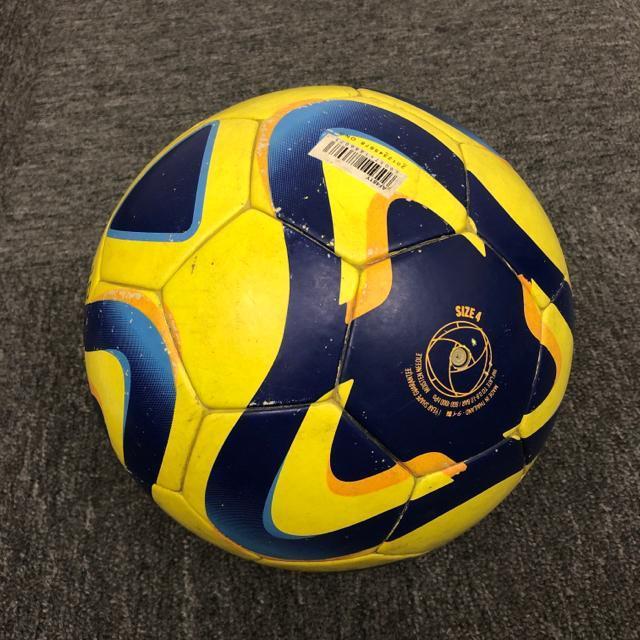 即決 adidas アディダス CONEXT24 サッカーボール 4号 < ブランド 即決 adidas アディダス CONEXT24 サッカーボール 4号 < ブランドの