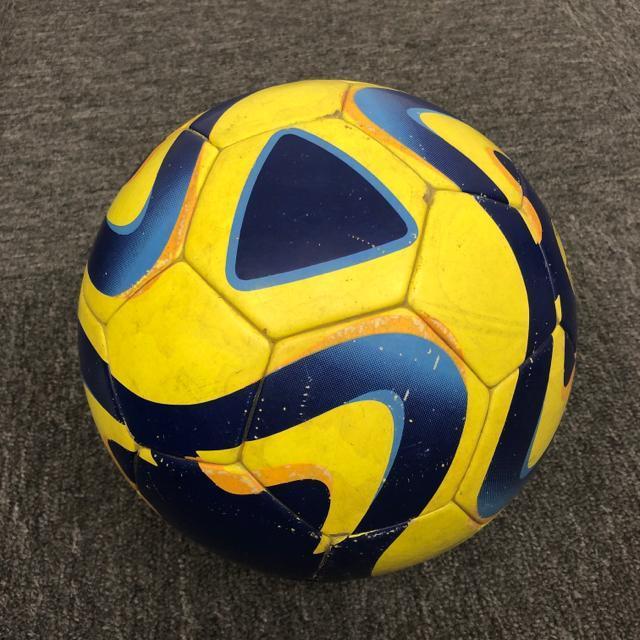 即決 adidas アディダス CONEXT24 サッカーボール 4号 < ブランド 即決 adidas アディダス CONEXT24 サッカーボール 4号 < ブランドの