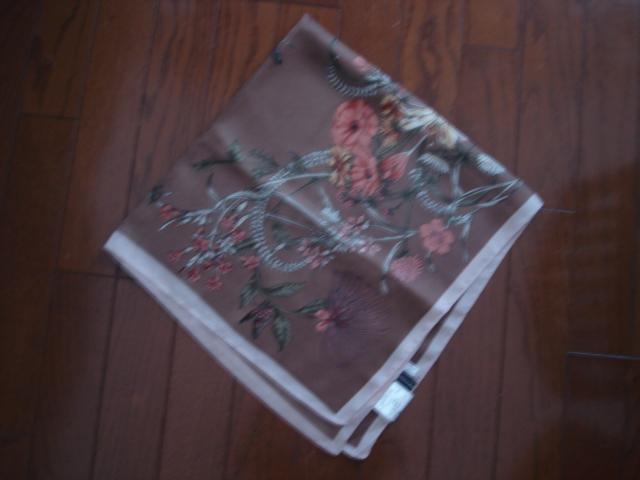 ���N�C�[���Y�R�[�g�@QUEENS COURT �@�f�U�C���X�J�[�t���V�i�I�������I �� �u�����h�� 