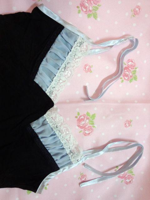 〓 肩紐結びで胸元の切り換えレースが大人かわゆす〓 キャミ〓 < 女性ファッション 〓 肩紐結びで胸元の切り換えレースが大人かわゆす〓 キャミ〓 < 女性ファッションの