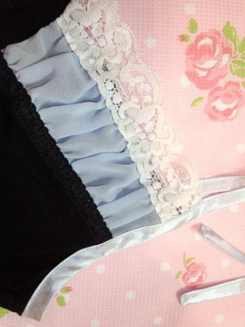 〓 肩紐結びで胸元の切り換えレースが大人かわゆす〓 キャミ〓 < 女性ファッション 〓 肩紐結びで胸元の切り換えレースが大人かわゆす〓 キャミ〓 < 女性ファッションの