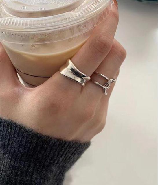 クールデザインリング2点セット < 女性アクセサリー/時計 クールデザインリング2点セット < 女性アクセサリー/時計の