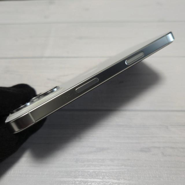 iPhone 16 Pro 256GB zCg`^jE