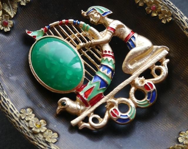 新品アンティーク調ストーン古代エジプトブローチ < 女性アクセサリー/時計 新品アンティーク調ストーン古代エジプトブローチ < 女性アクセサリー/時計の