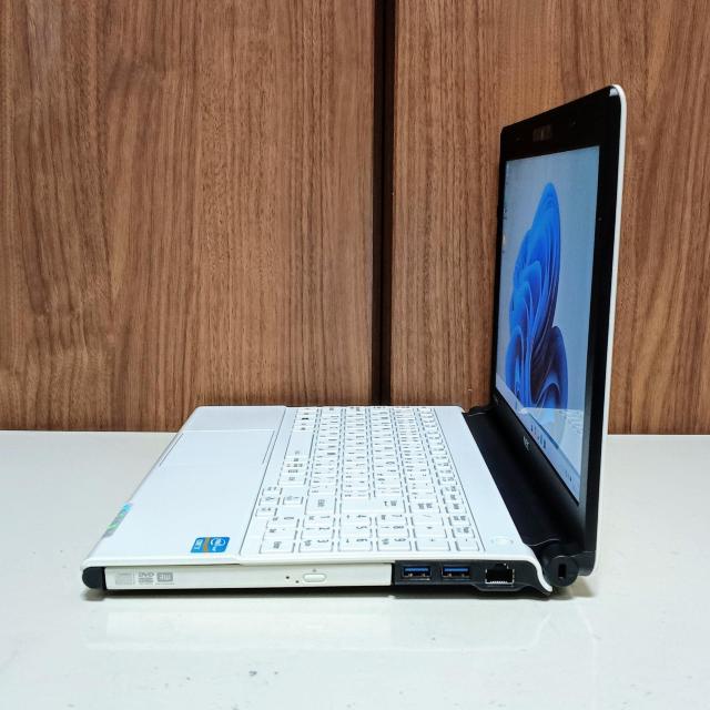 NEC Corei7 メモリ16GB SSD512GB Webカメラ DVD Windows11 Office2024 < PC本体/周辺機器 NEC Corei7 メモリ16GB SSD512GB Webカメラ DVD Windows11 Office2024 < PC本体/周辺機器の