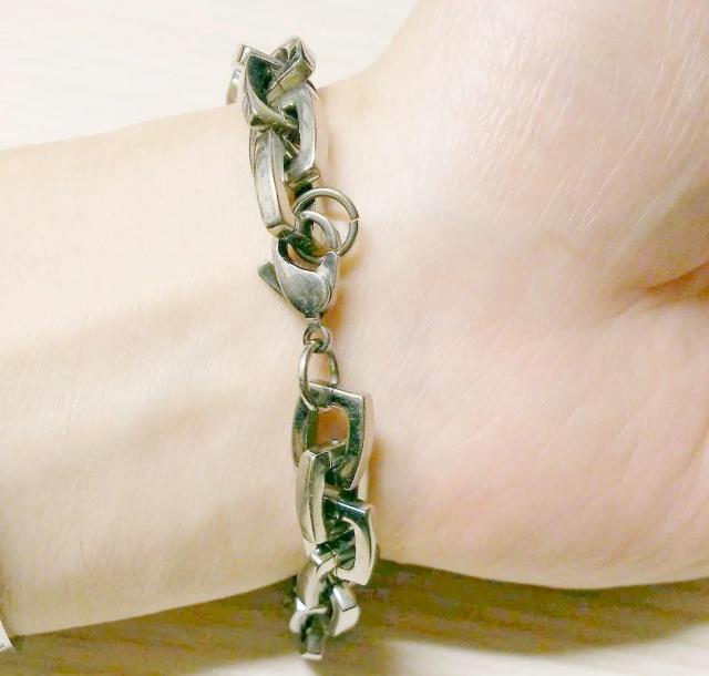 チタンブレスレット 長さ約18.6p(チェーン構造のため短めに調整可能) < 男性アクセサリー/時計  チタンブレスレット 長さ約18.6p(チェーン構造のため短めに調整可能) < 男性アクセサリー/時計の