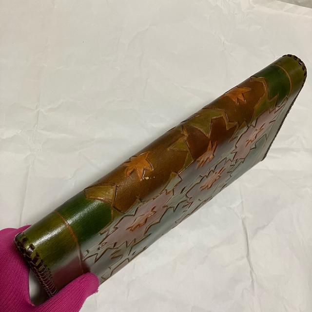 【ヴィンテージ】【ノーブランド扱い】 レザークラフト / クラッチバッグ 花柄 < 女性ファッション  【ヴィンテージ】【ノーブランド扱い】 レザークラフト / クラッチバッグ 花柄 < 女性ファッションの