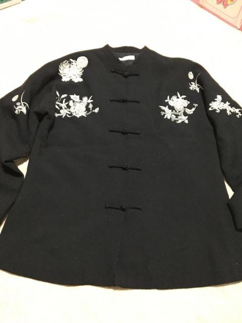 美品  チャイニーズ  デザイン  ジャケット < 女性ファッション  美品  チャイニーズ  デザイン  ジャケット  < 女性ファッションの