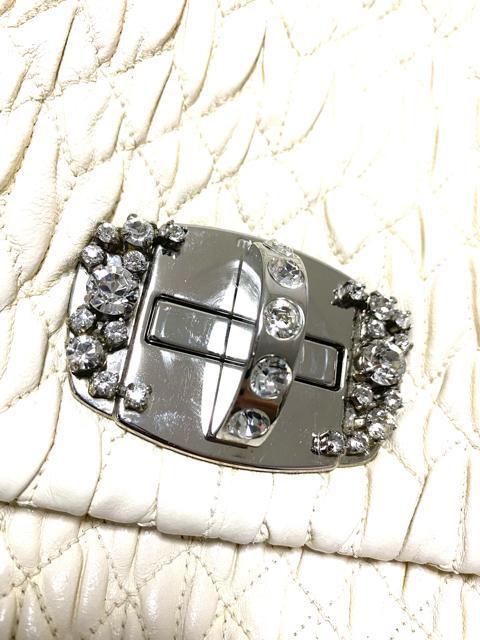 miumiuナッパクリスタルビジューハンドバッグクラッチパーティーホワイトシルバーミュウミュウラム白bagpartyNAPPA < ブランド miumiuナッパクリスタルビジューハンドバッグクラッチパーティーホワイトシルバーミュウミュウラム白bagpartyNAPPA < ブランドの
