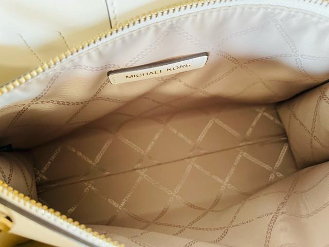 MICHAEL MICHAEL KORS  新作 サッチェル スモール 美品 < ブランド  MICHAEL MICHAEL KORS  新作 サッチェル スモール 美品 < ブランドの