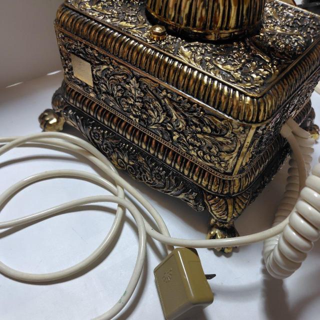 レトロ電話機 シーザー電話機 ナカヨ通信機 1975年(昭和50年)頃 アンティーク 50年前 ダイヤル式電話機 < インテリア/ライフ レトロ電話機 シーザー電話機 ナカヨ通信機 1975年(昭和50年)頃 アンティーク 50年前 ダイヤル式電話機 < インテリア/ライフの