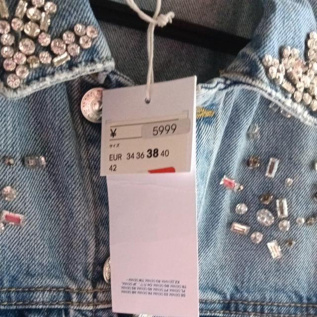 H&Mのジーンズジャケット < 女性ファッション  H&Mのジーンズジャケット < 女性ファッションの