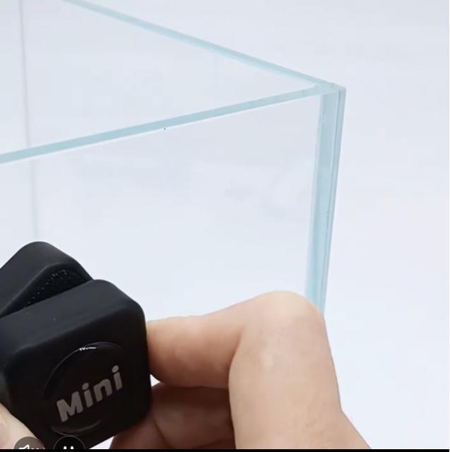 水槽用マグネットクリーナー Mini ブラック < ペット/手芸/園芸 水槽用マグネットクリーナー Mini ブラック < ペット/手芸/園芸の