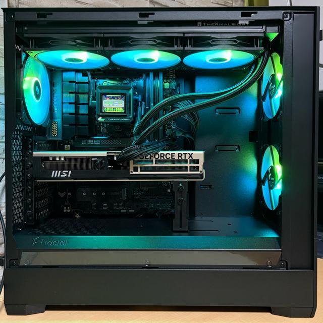 yقڐVizQ[~OPC Ryzen7 7800X3D RTX5070Ti SSD1TB 32GB 850W  PC{/Ӌ@ 