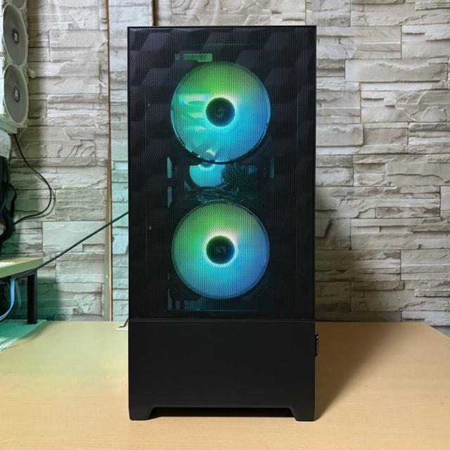 yقڐVizQ[~OPC Ryzen7 7800X3D RTX5070Ti SSD1TB 32GB 850W  PC{/Ӌ@ 