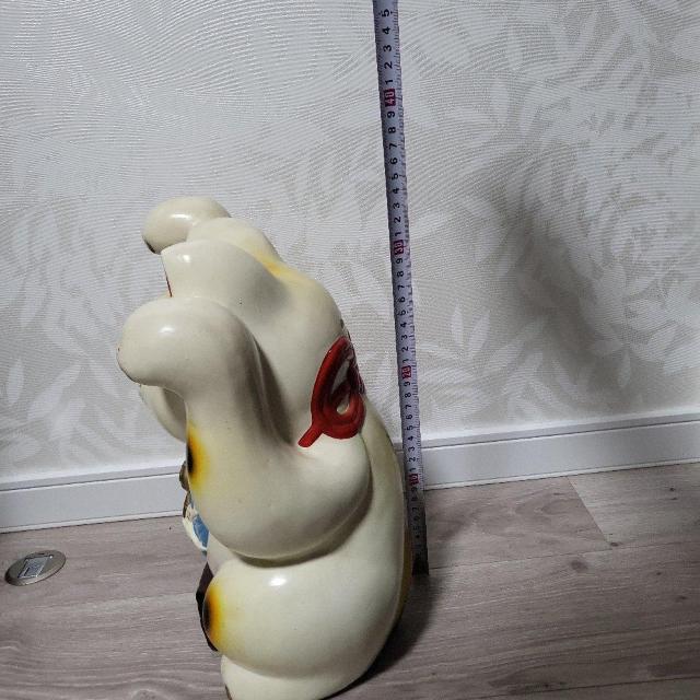 昭和レトロな両手を挙げた招き猫の置物(約35c)貯金箱にも < インテリア/ライフ 昭和レトロな両手を挙げた招き猫の置物(約35c)貯金箱にも < インテリア/ライフの