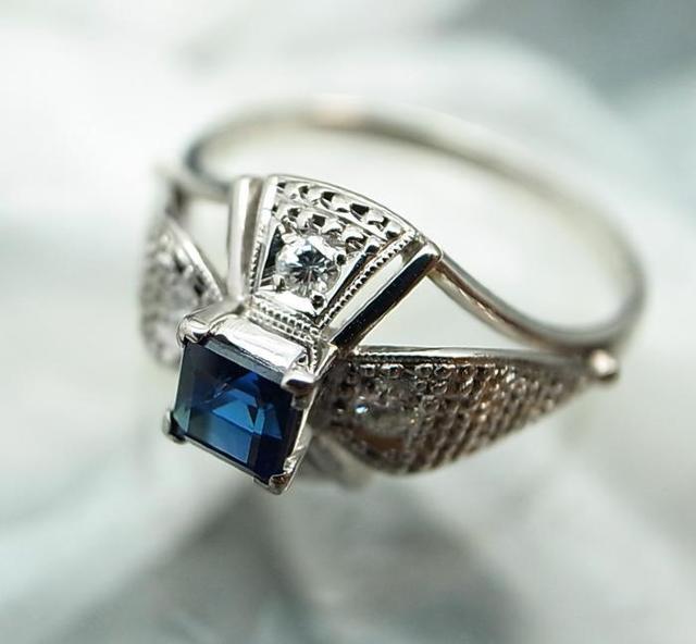 �㎿�ȃT�t�@�C�A�@�N���V�J���Ō��I�ȃf�U�C�� pt�����O 11�����v���`�i��3.5g��3499 �� �����A�N�Z�T���[/���v�� 