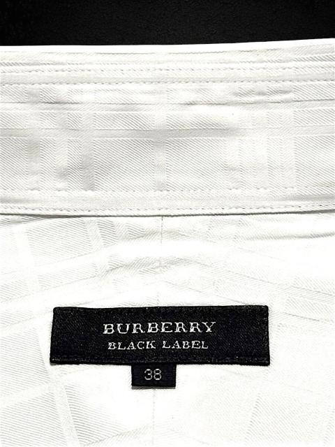 ★超品+クリーニング!★新品の王冠カフス付き!◆バーバリーブラックレーベル*長袖シャツ*M*高級Wカフス袖*白*シャドーチェック柄 < ブランド ★超品+クリーニング!★新品の王冠カフス付き!◆バーバリーブラックレーベル*長袖シャツ*M*高級Wカフス袖*白*シャドーチェック柄 < ブランドの