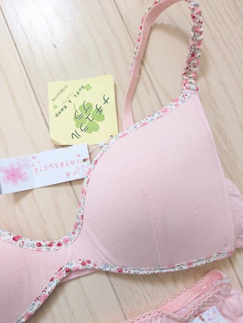 M★intesucre★ナチュラルノンワイヤーブラジャーショーツセット★新品★送料無料 < 女性ファッション M★intesucre★ナチュラルノンワイヤーブラジャーショーツセット★新品★送料無料 < 女性ファッションの