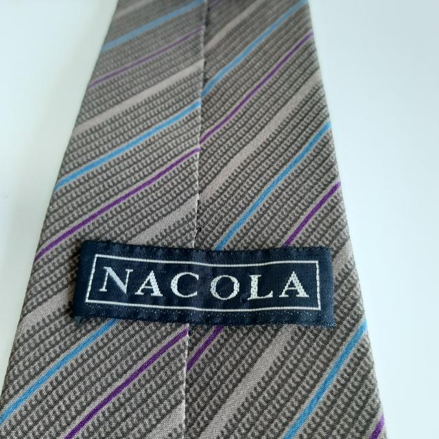 ���i�@NACOLA�@�l�N�^�C