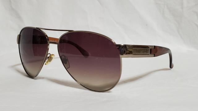 正規レア ヴェルサーチ ティアドロップ ロゴ メタルサングラス パイロットスポーツ グラマラスビッグレンズアイウェア 茶×銀 眼鏡 < ブランド  正規レア ヴェルサーチ ティアドロップ ロゴ メタルサングラス パイロットスポーツ グラマラスビッグレンズアイウェア 茶×銀 眼鏡  < ブランドの