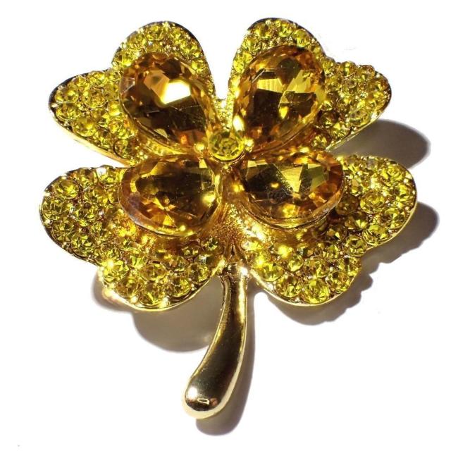 ビッグ 黄色 四葉のクローバー 四つ葉 四ツ葉 ピンブローチ ブローチ ラペルピン ピンバッジ バッジ ラインストーン イエロー < 女性アクセサリー/時計  ビッグ 黄色 四葉のクローバー 四つ葉 四ツ葉 ピンブローチ ブローチ ラペルピン ピンバッジ バッジ ラインストーン イエロー < 女性アクセサリー/時計の