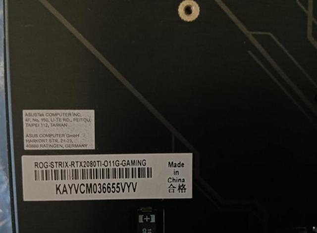 ASUS ROG STRIX GeForce RTX 2080 Ti 11GB  PC{/Ӌ@ 