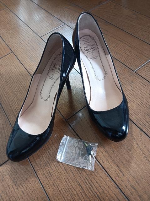 KariAng★ブラックパンプス★ブラックヒールパンプス★美品★冠婚葬祭★カリアング★ < 女性ファッション KariAng★ブラックパンプス★ブラックヒールパンプス★美品★冠婚葬祭★カリアング★ < 女性ファッションの
