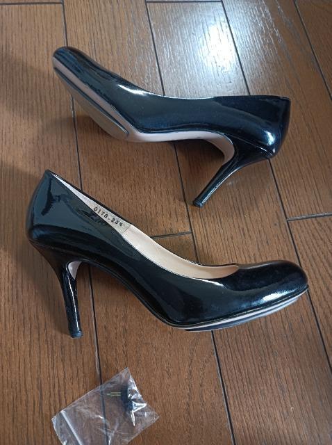 KariAng★ブラックパンプス★ブラックヒールパンプス★美品★冠婚葬祭★カリアング★ < 女性ファッション KariAng★ブラックパンプス★ブラックヒールパンプス★美品★冠婚葬祭★カリアング★ < 女性ファッションの