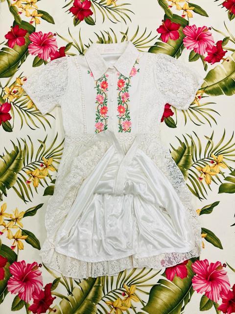 Liz Lisa ホワイト ワンピース チロリアン サイズF < ブランド Liz Lisa ホワイト ワンピース チロリアン サイズF < ブランドの