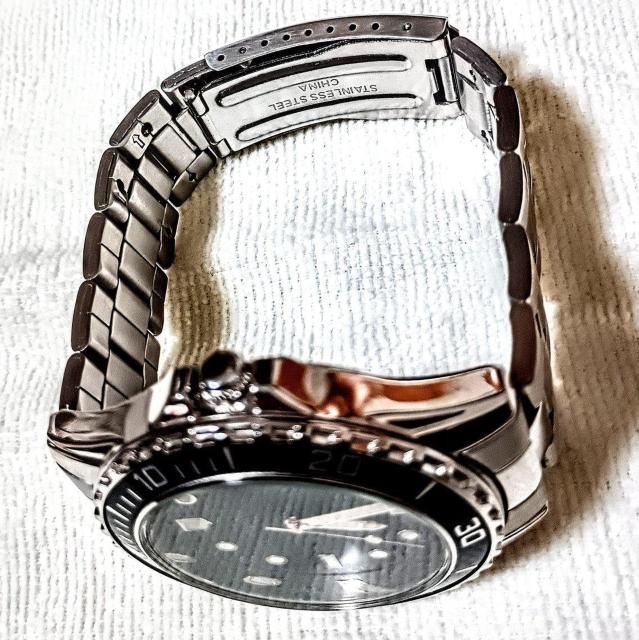 シチズン メンズ腕時計 ベーゼルルックブラックシルバー < ブランド シチズン メンズ腕時計 ベーゼルルックブラックシルバー < ブランドの