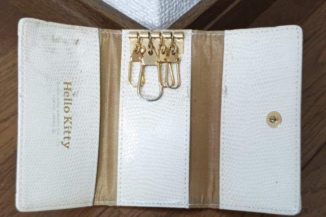 ハローキティ財布  キーケース  セット < 女性ファッション  ハローキティ財布  キーケース  セット < 女性ファッションの