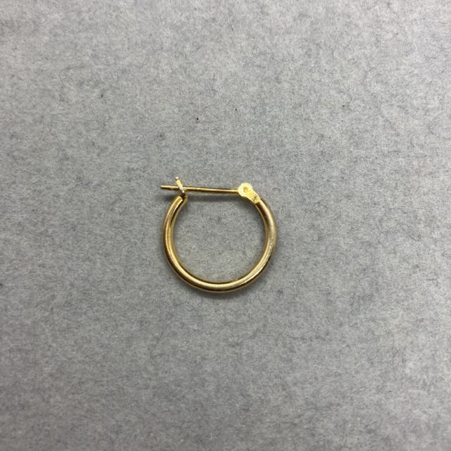 即決 S925 ゴールドカラー ピアス 片耳のみ < 女性アクセサリー/時計 即決 S925 ゴールドカラー ピアス 片耳のみ < 女性アクセサリー/時計の