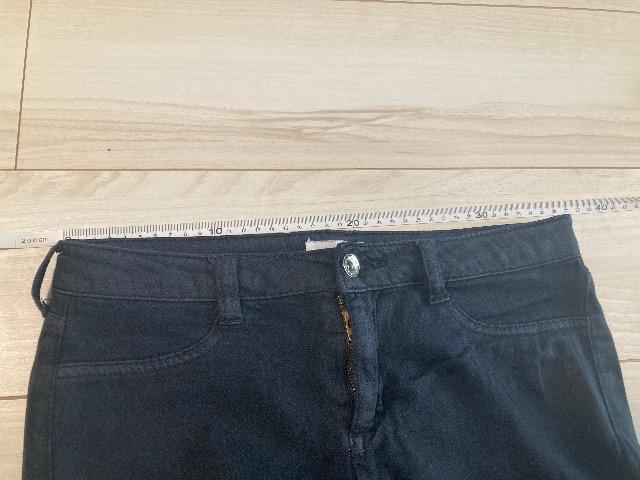 美品☆LEPSIM☆レプシイム☆黒アンクルパンツ☆M < ブランド  美品☆LEPSIM☆レプシイム☆黒アンクルパンツ☆M < ブランドの