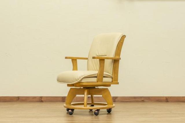 yzMEGAN LX^[t_CjO`FA 360xʉ] PVCU[   CeA/Ct 