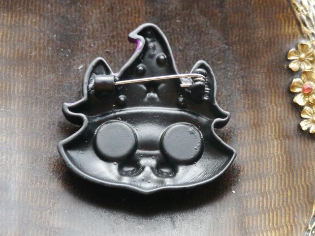 新品アンティーク調ハロウィン使い魔ネコ猫ちゃんブローチ  魔女 魔法使い クラシック ヴィンテージ風 ヴィクトリアン ゴシック < 女性アクセサリー/時計  新品アンティーク調ハロウィン使い魔ネコ猫ちゃんブローチ  魔女 魔法使い クラシック ヴィンテージ風 ヴィクトリアン ゴシック < 女性アクセサリー/時計の