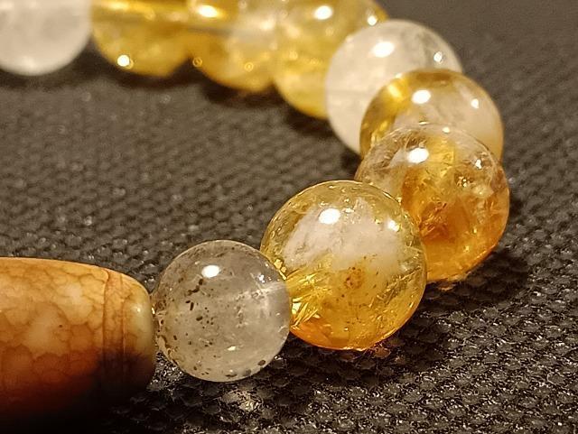 レア一点物です。「特殊なお守り」天珠ブレスです。 < 女性アクセサリー/時計 レア一点物です。「特殊なお守り」天珠ブレスです。 < 女性アクセサリー/時計の