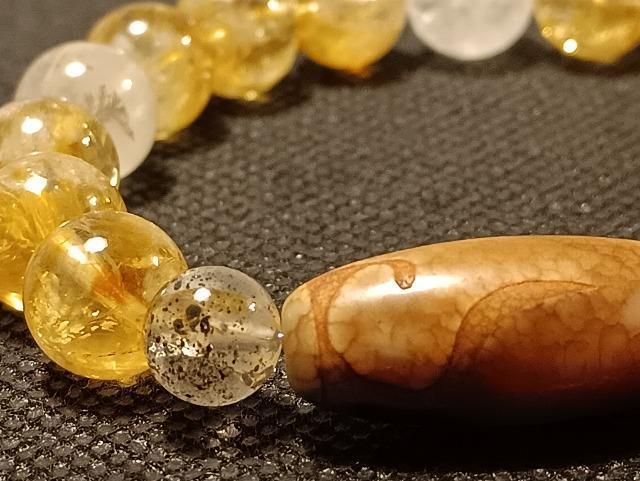 レア一点物です。「特殊なお守り」天珠ブレスです。 < 女性アクセサリー/時計 レア一点物です。「特殊なお守り」天珠ブレスです。 < 女性アクセサリー/時計の