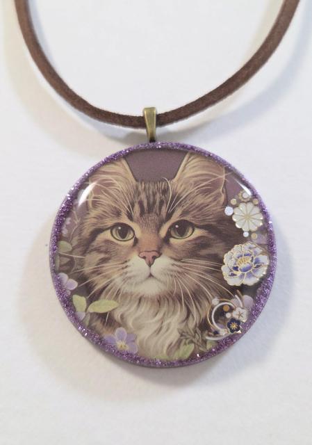 ネコさんレジンネックレス★ ねこアクセサリー ねこグッズ ねこネックレス ねこペンダント 猫 ネコ ねこ < 女性ファッション ネコさんレジンネックレス★ ねこアクセサリー ねこグッズ ねこネックレス ねこペンダント 猫 ネコ ねこ < 女性ファッションの